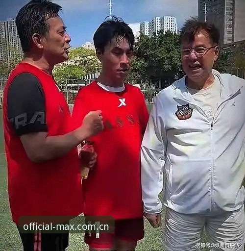 万博Max下载链接 足球明星深夜狂欢事件观察:如何通过万博手机版追踪赛场内外的真实动态
